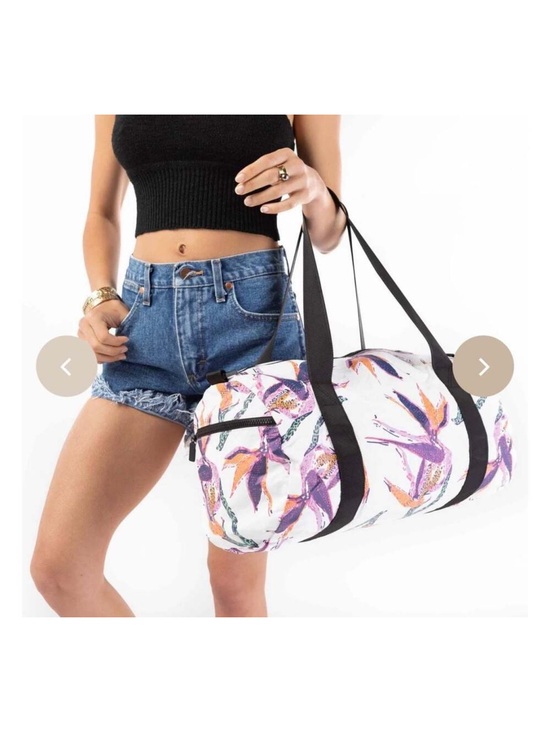 ALOHA Collection Handbags - ALOHA Collection Duffle Bag in Paradise on Repeat Print